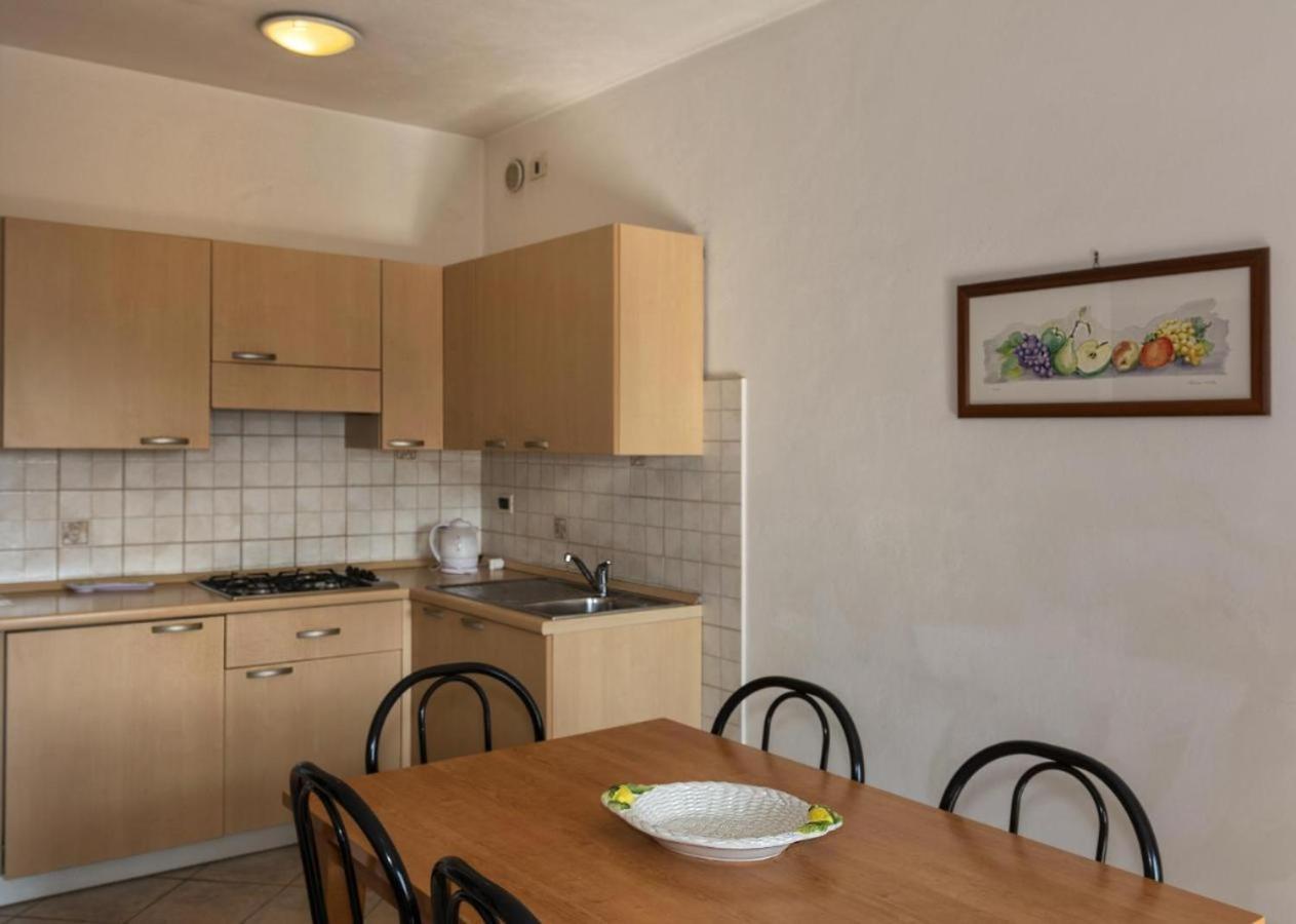 Giada Palace Apartments & Pool - Giada Palace Group ルッカ エクステリア 写真