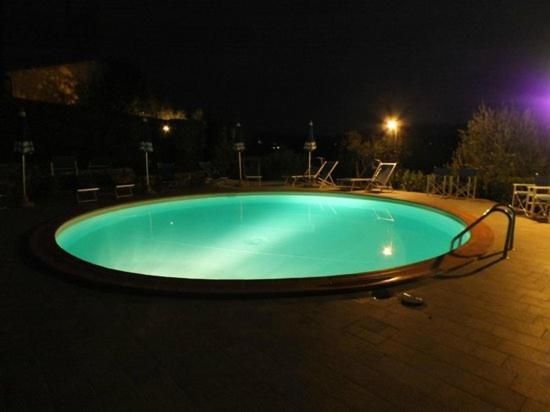Giada Palace Apartments & Pool - Giada Palace Group ルッカ エクステリア 写真